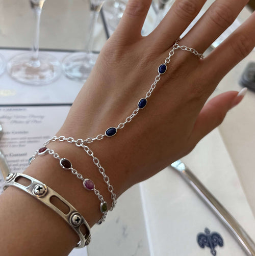 Handchain with mulitple stones