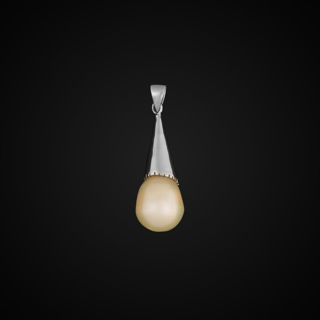 Pearl Pendant